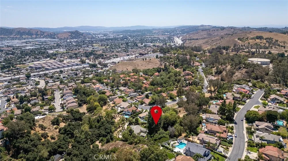 Via Estrella Pomona, CA 91768