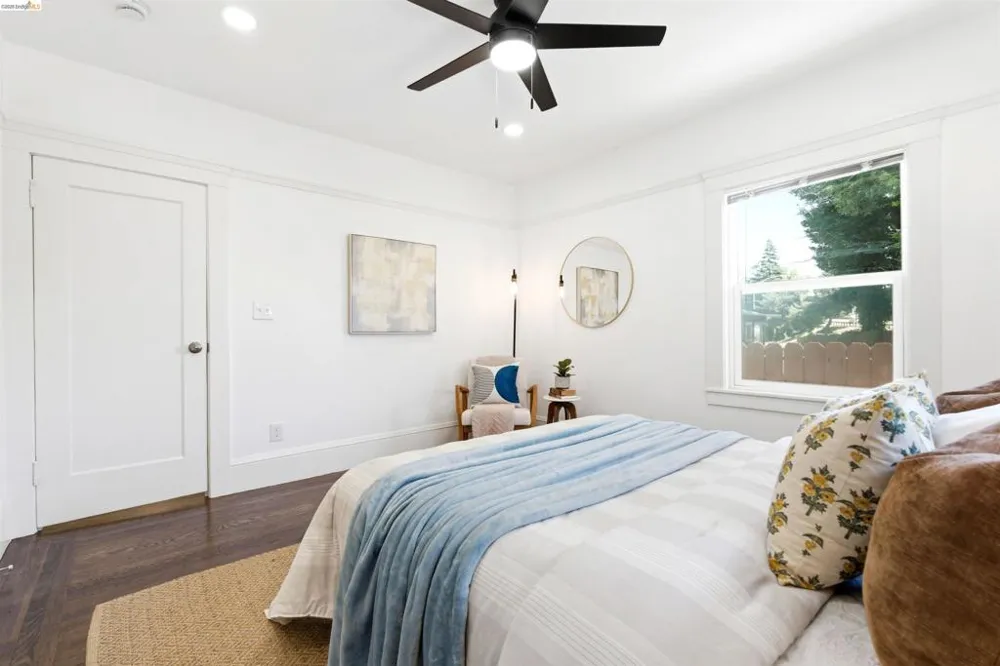 4203 Redding Oakland, CA 94619