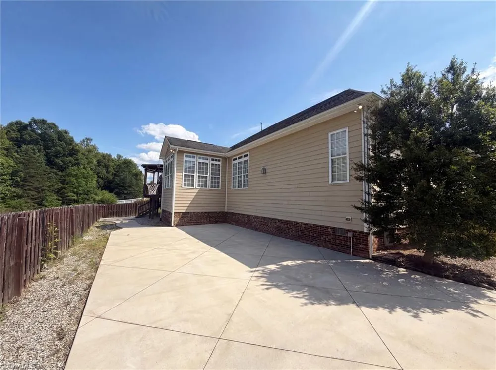 8434 Pheasant Ridge Drive Colfax, NC 27235