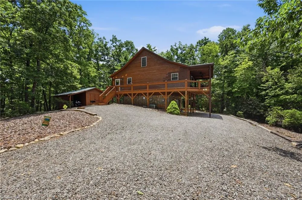 1987 Buck Mountain Road Purlear, NC 28665