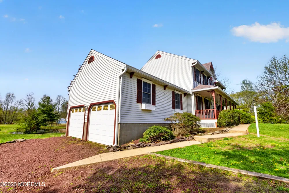 98 Jacobstown Road New Egypt, NJ 08533
