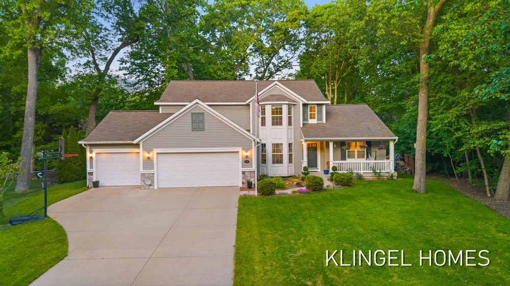 14936 Woodacre Court Grand Haven, MI 49417