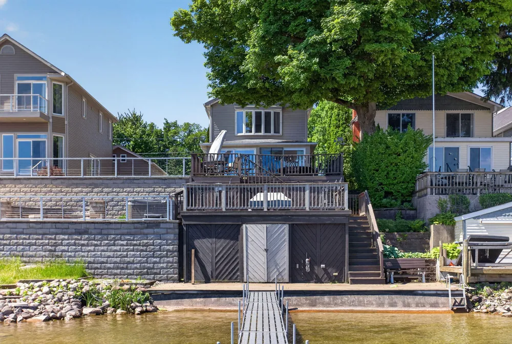 290 Park Street Manitou Beach, MI 49253