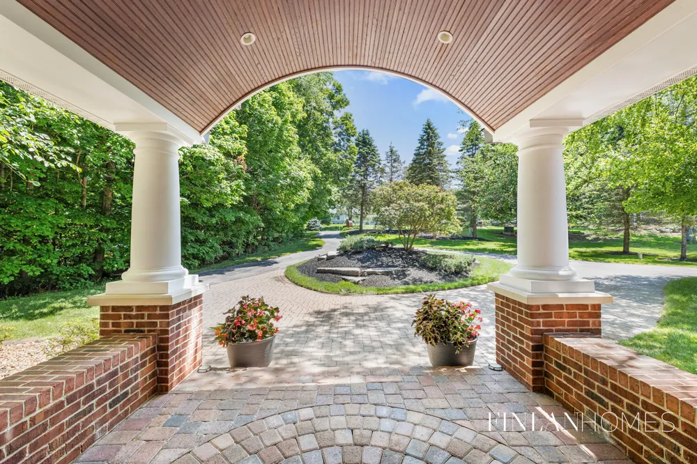 8210 Powderhorn Trail SE Caledonia, MI 49316