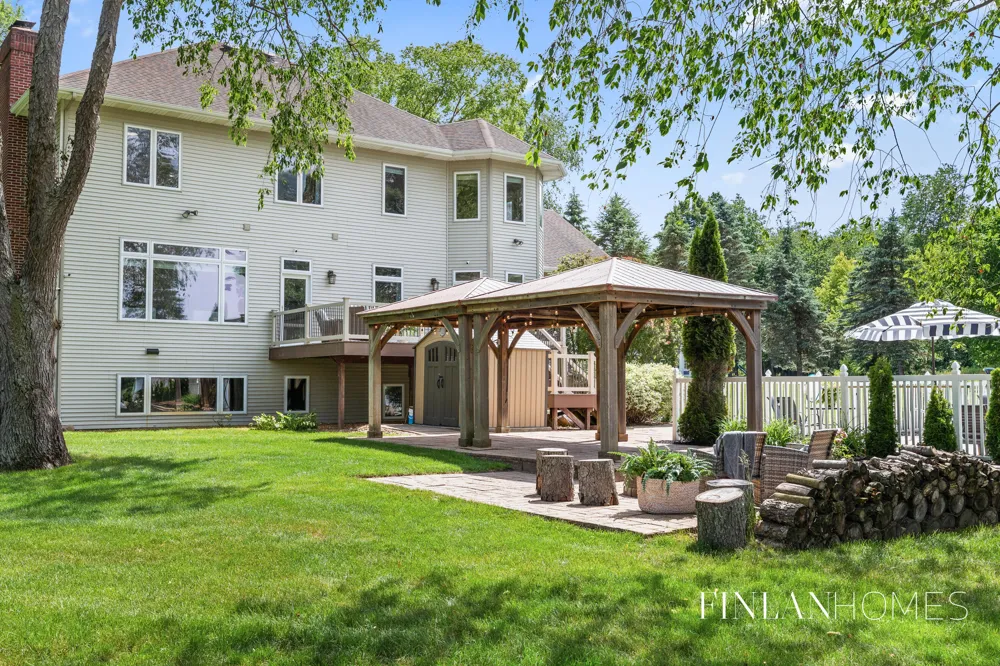 8210 Powderhorn Trail SE Caledonia, MI 49316