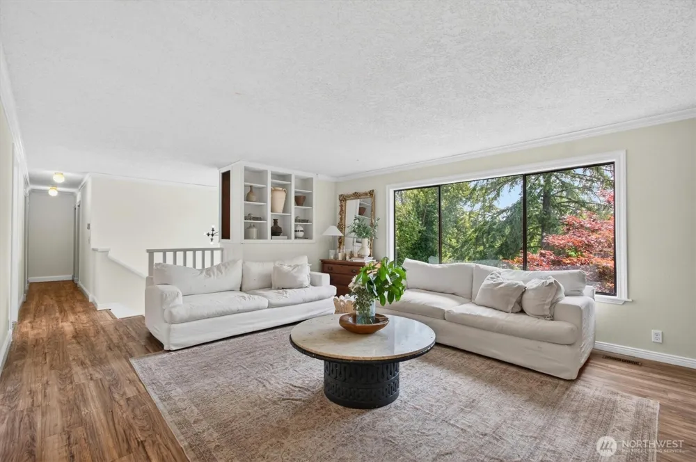 2678 Maplewood Drive Longview, WA 98632