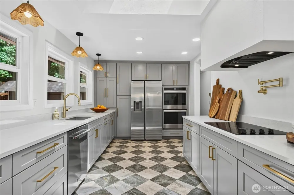 2678 Maplewood Drive Longview, WA 98632