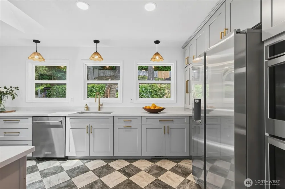 2678 Maplewood Drive Longview, WA 98632