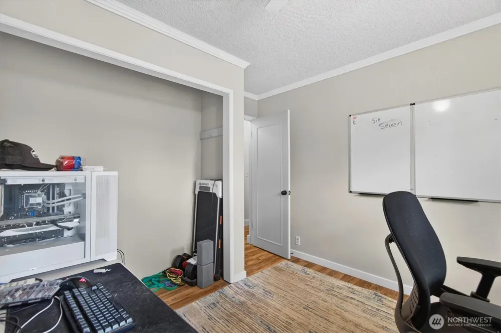 2678 Maplewood Drive Longview, WA 98632
