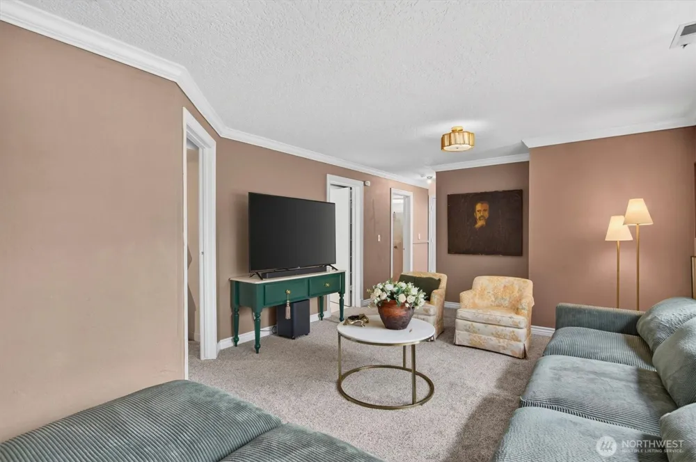 2678 Maplewood Drive Longview, WA 98632