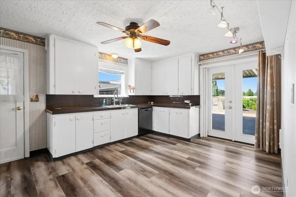 22800 NW 31st Avenue Ridgefield, WA 98642
