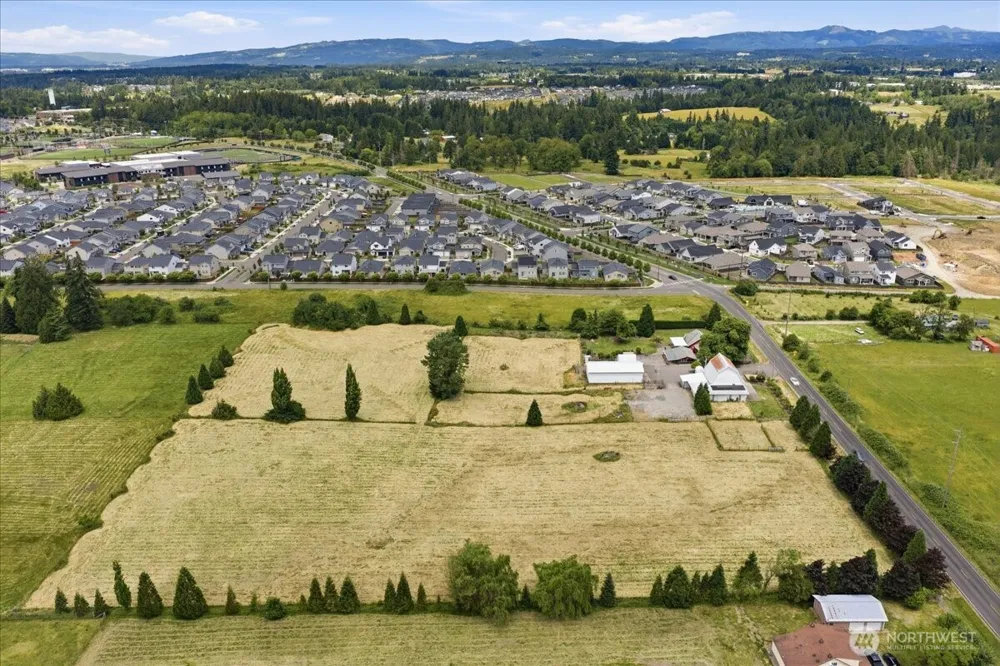 22800 NW 31st Avenue Ridgefield, WA 98642