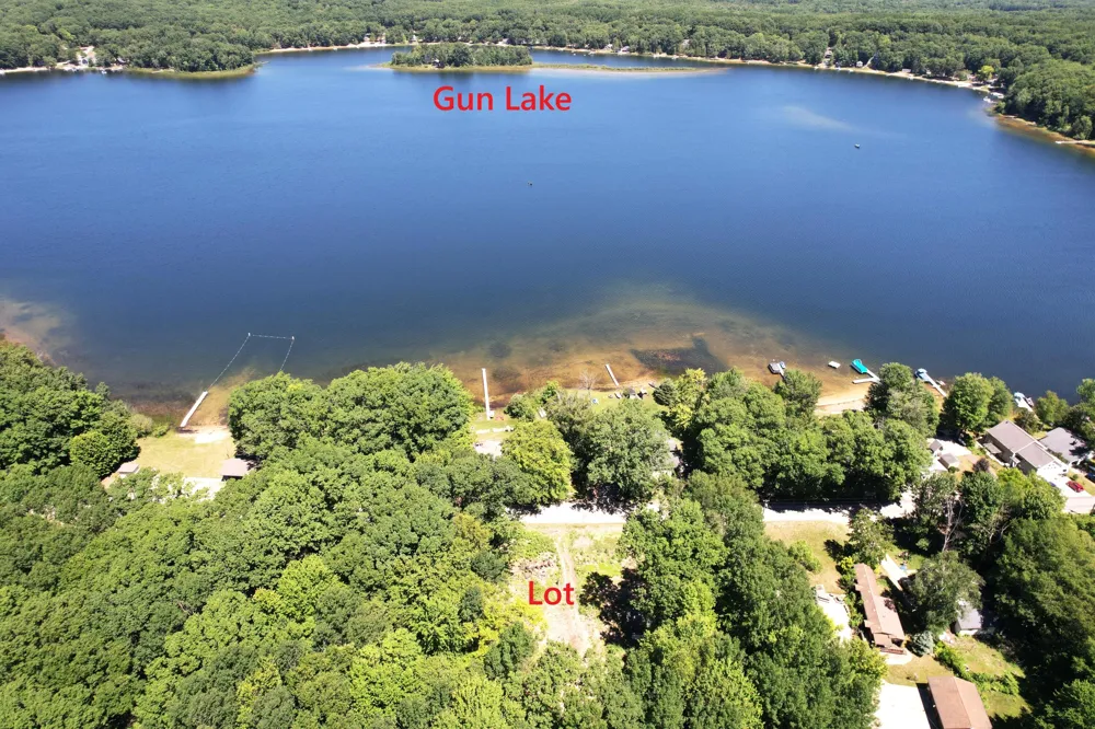 4209 E Townline Road Fountain, MI 49410