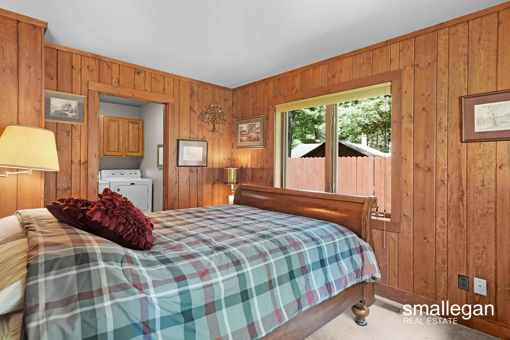 5067 Red Maple Street Irons, MI 49644