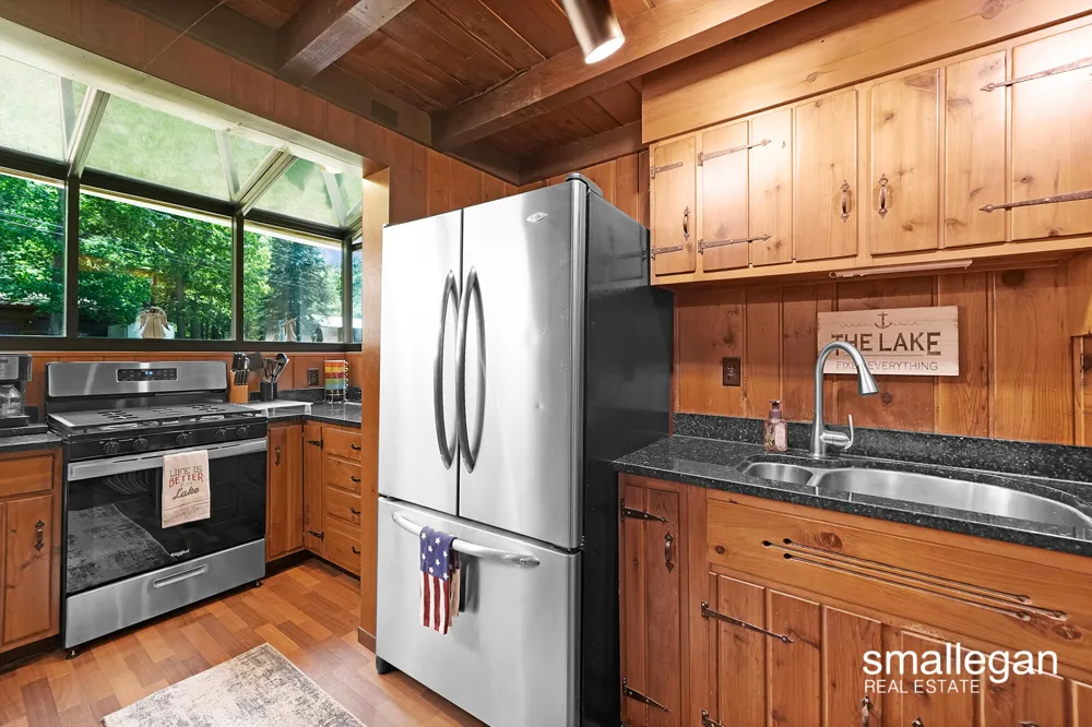 5067 Red Maple Street Irons, MI 49644
