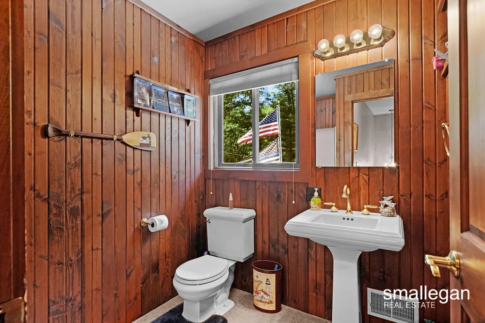 5067 Red Maple Street Irons, MI 49644
