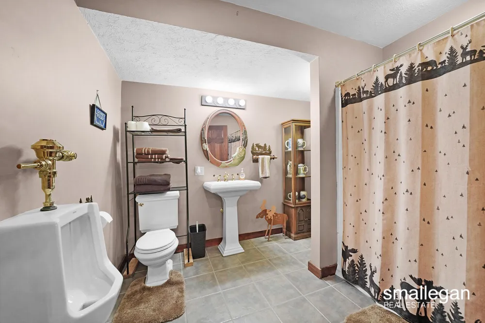 5067 Red Maple Street Irons, MI 49644