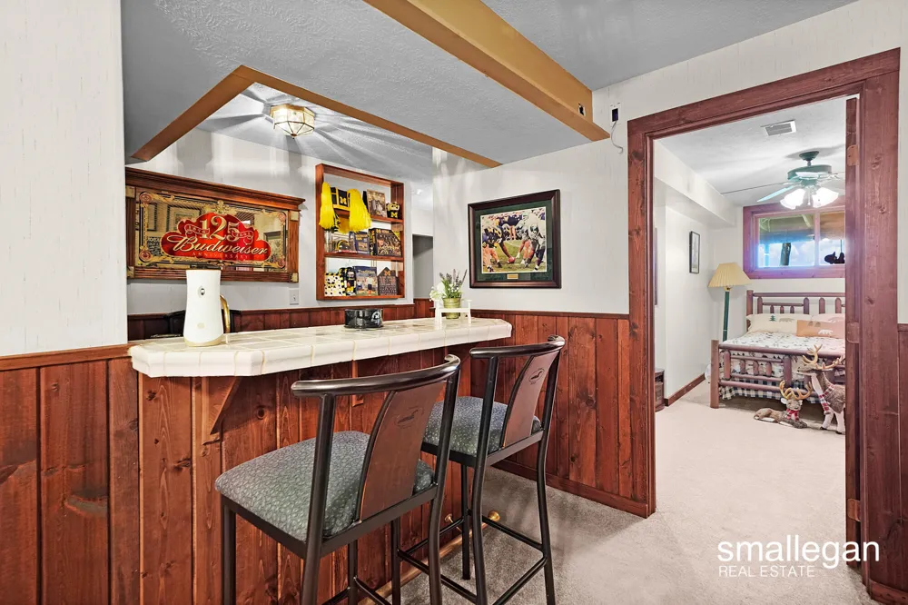 5067 Red Maple Street Irons, MI 49644