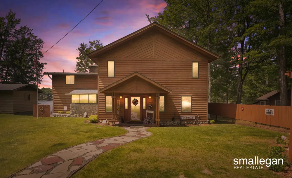 5067 Red Maple Street Irons, MI 49644