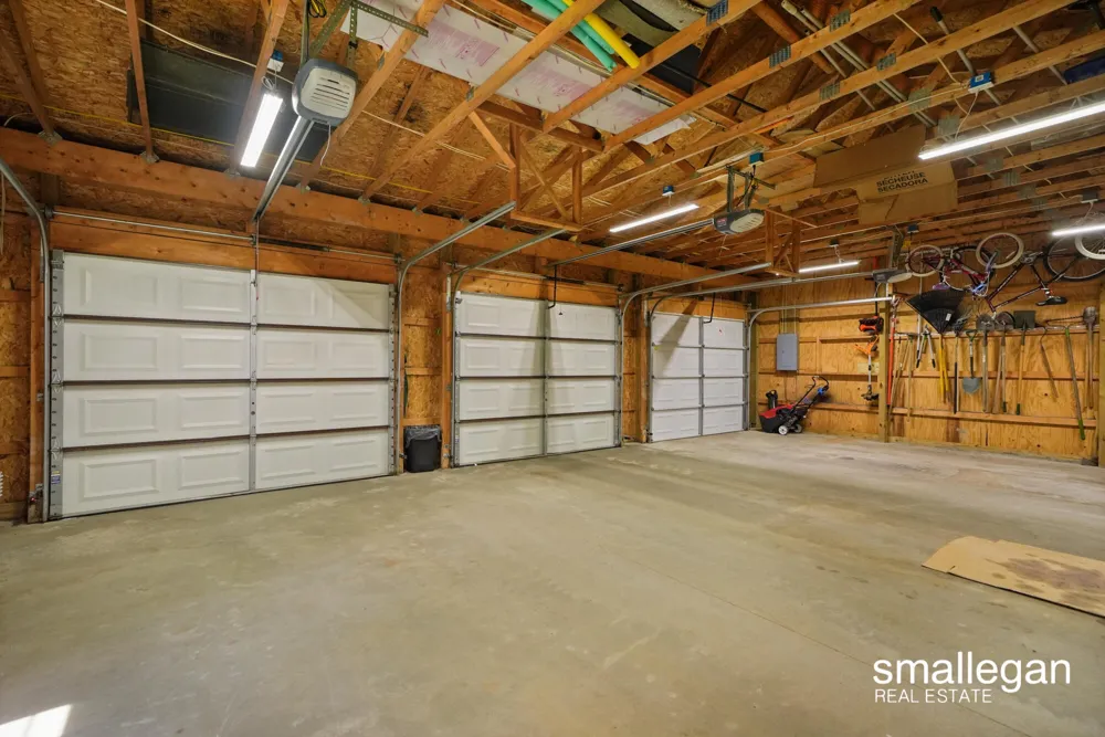 5067 Red Maple Street Irons, MI 49644