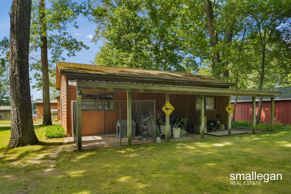 5067 Red Maple Street Irons, MI 49644