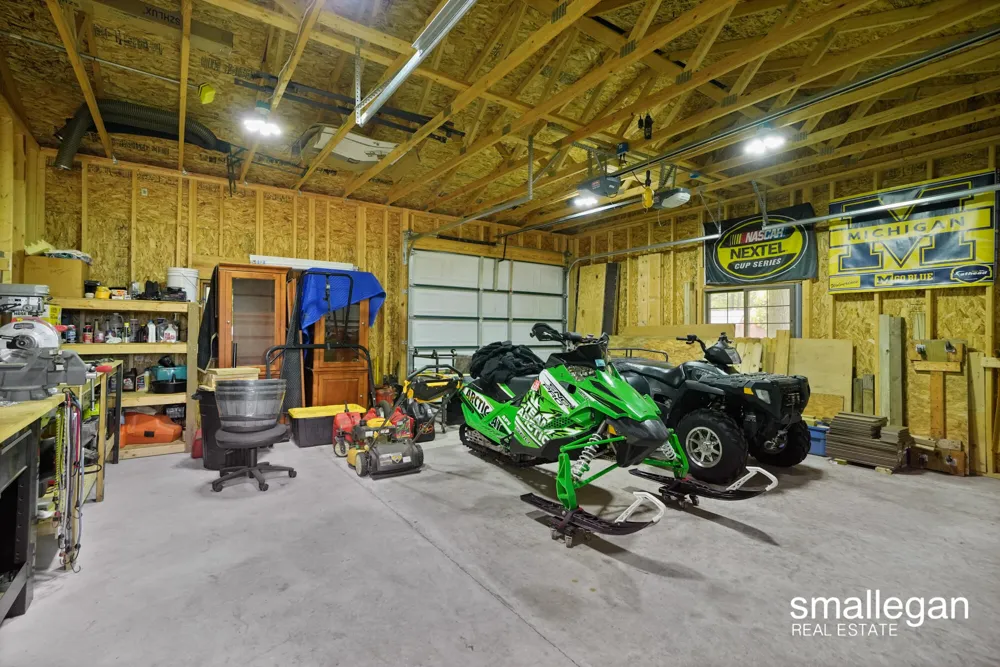 5067 Red Maple Street Irons, MI 49644