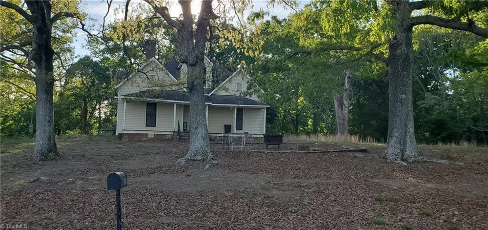 795 Elk Shoals Church Loop Stony Point, NC 28678