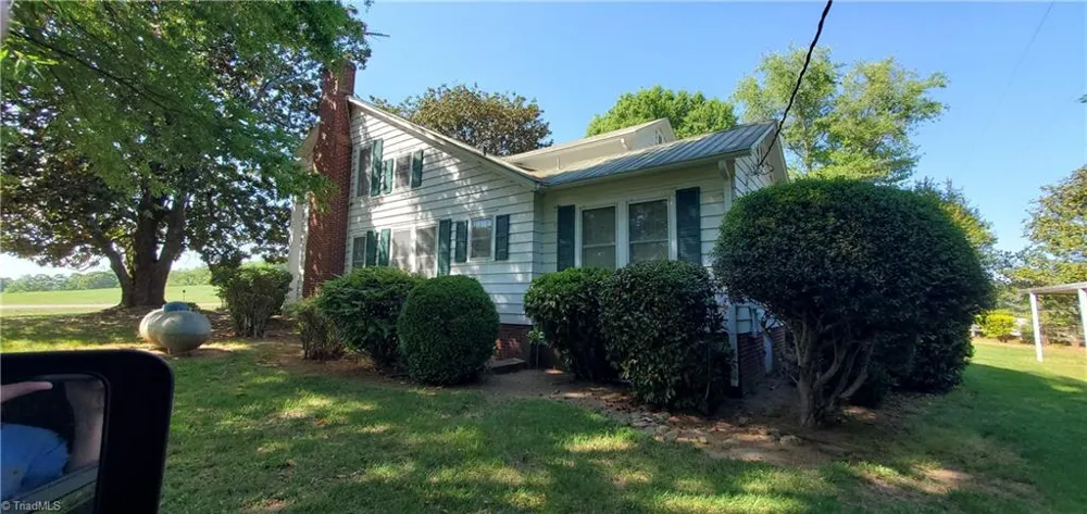 795 Elk Shoals Church Loop Stony Point, NC 28678