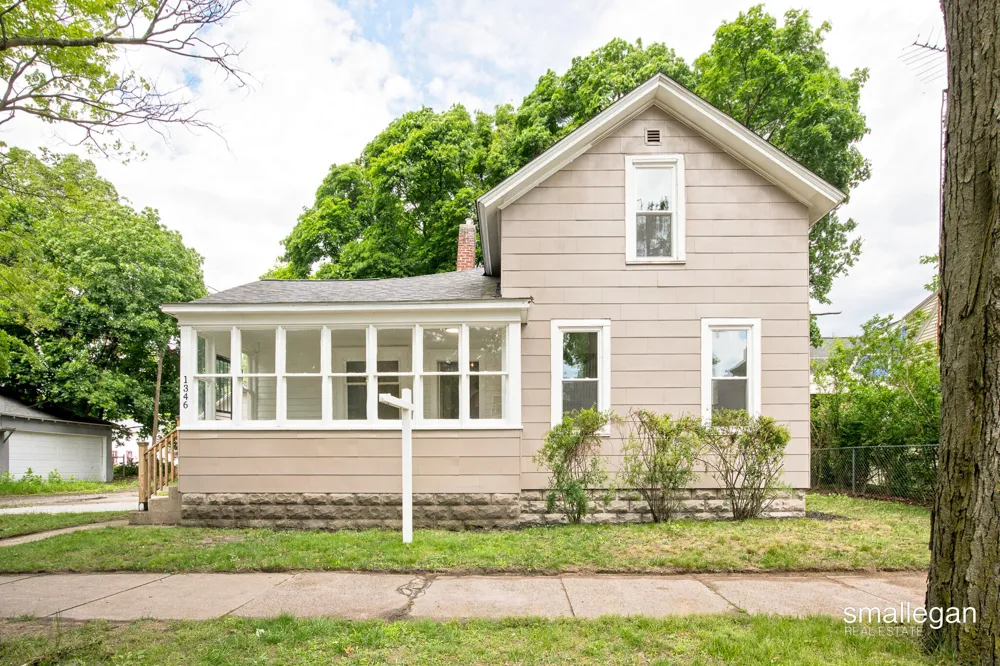 1346 5th Street Muskegon, MI 49441