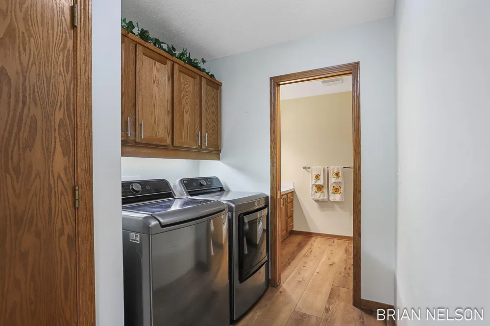 205 Parkside Drive Zeeland, MI 49464