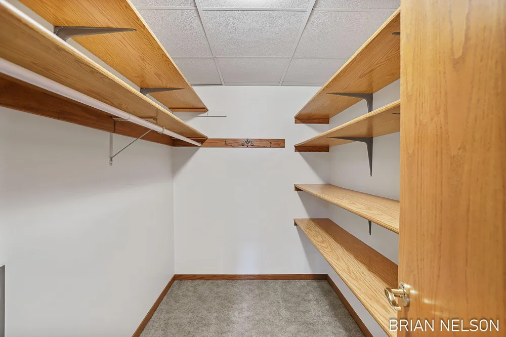 205 Parkside Drive Zeeland, MI 49464