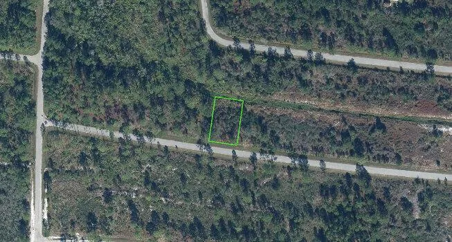 8126 Domenico Sebring, FL 33872