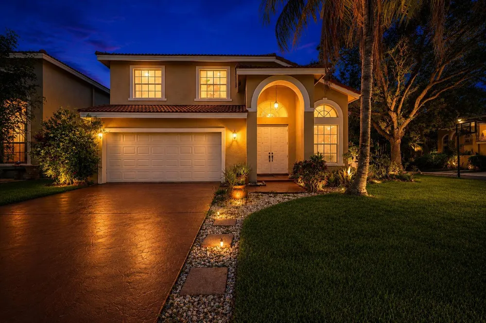 306 NW 115th Way Coral Springs, FL 33071