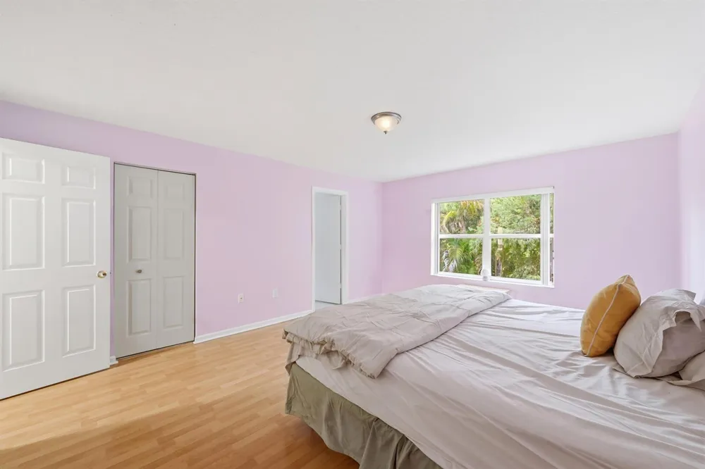 306 NW 115th Way Coral Springs, FL 33071