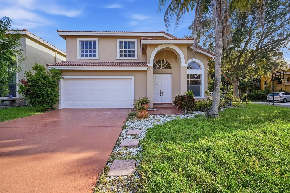 306 NW 115th Way Coral Springs, FL 33071