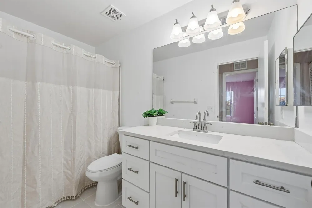 306 NW 115th Way Coral Springs, FL 33071