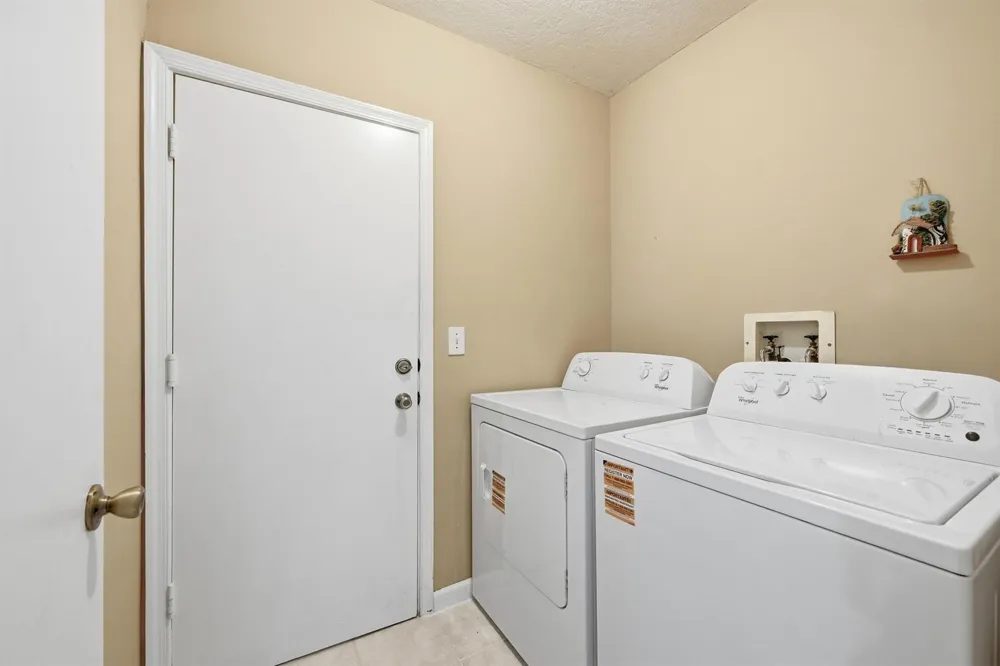 306 NW 115th Way Coral Springs, FL 33071