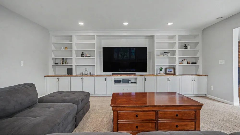 3702 Meadow Lane Saline, MI 48176