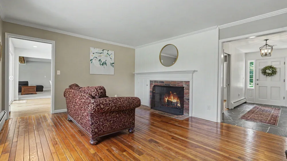 3702 Meadow Lane Saline, MI 48176
