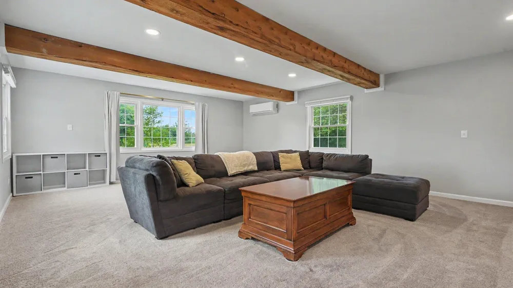 3702 Meadow Lane Saline, MI 48176