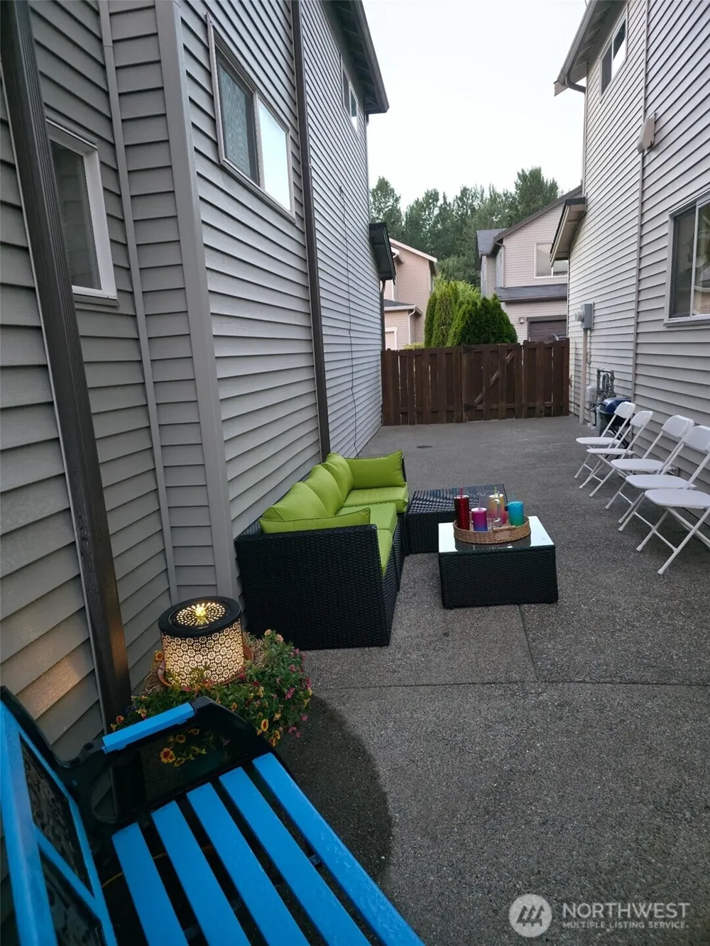 1327 42nd St NE Auburn, WA 98002