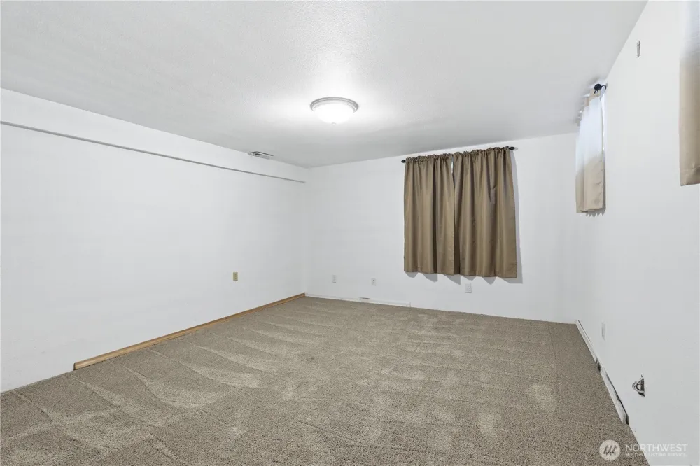 301 Main Street Riverside, WA 98849