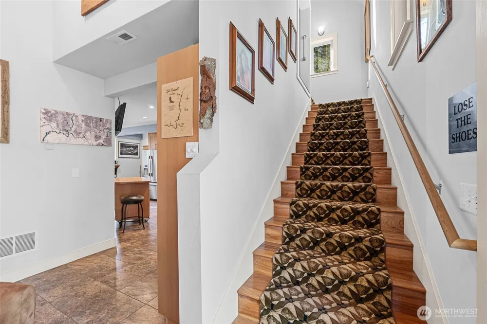 41840 Porcupine Bay Road Davenport, WA 99122