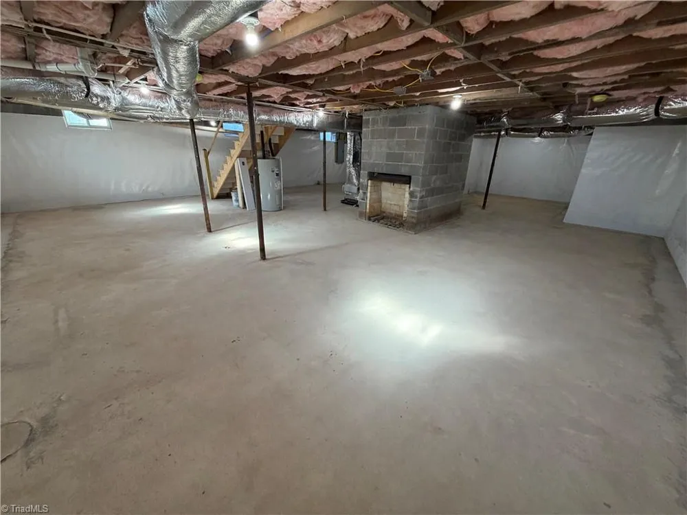 1354 Forrest Drive Mount Airy, NC 27030