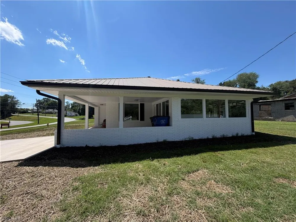 1354 Forrest Drive Mount Airy, NC 27030