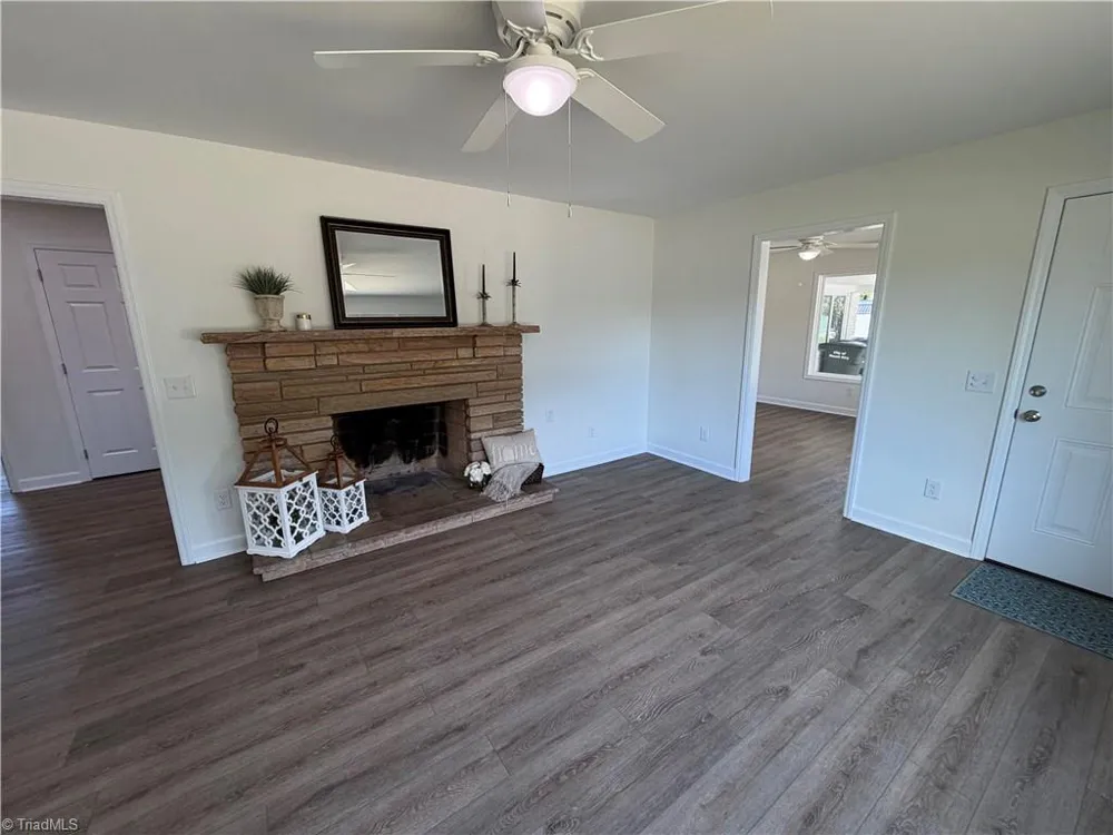 1354 Forrest Drive Mount Airy, NC 27030