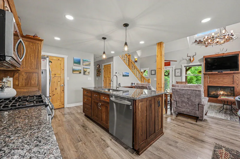 15303 Seymour Road Grass Lake, MI 49240