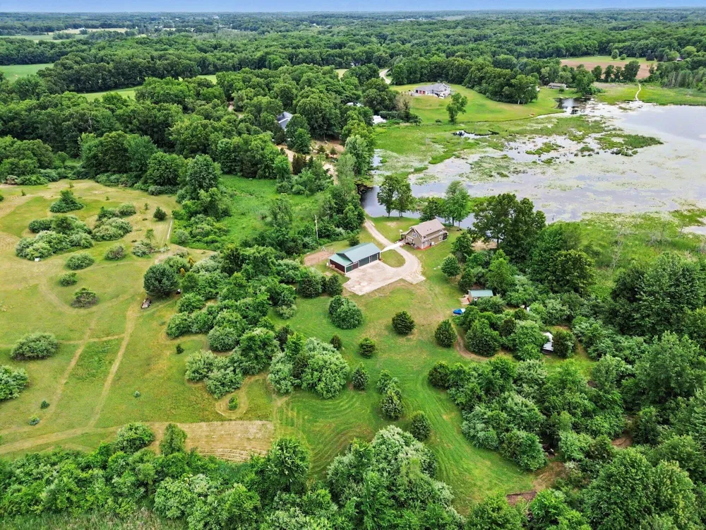 15303 Seymour Road Grass Lake, MI 49240
