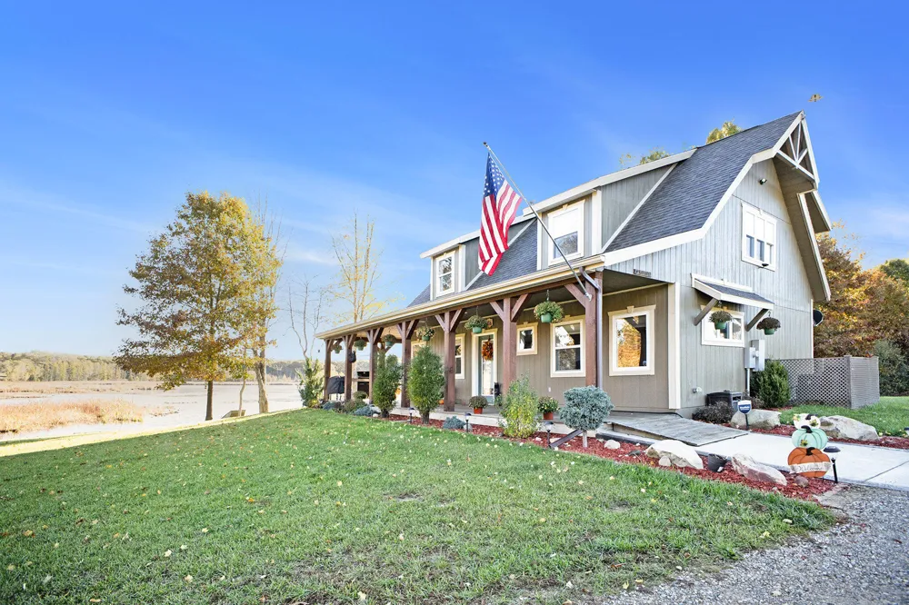 15303 Seymour Road Grass Lake, MI 49240