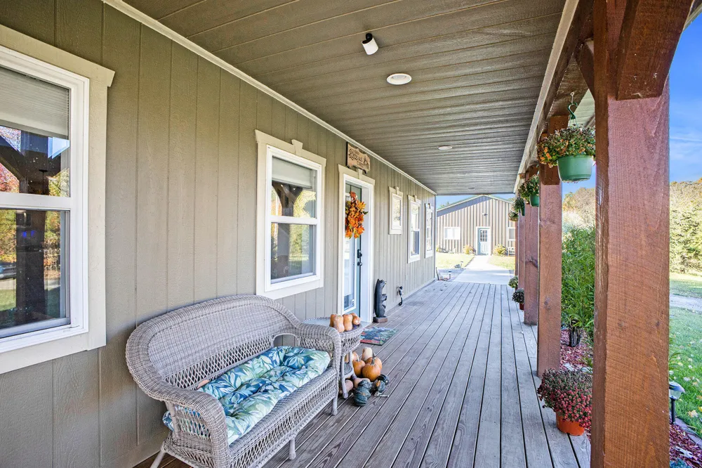 15303 Seymour Road Grass Lake, MI 49240